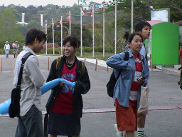 �N���b�N����ƈꖇ�\�����܂�